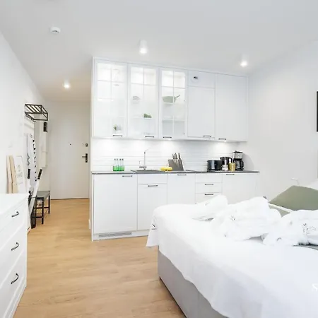 Apartment Baltic Amber Z Dostepem Do Basenow,strefy Saun, Jacuzzi Przez Caly Rok- Pinea Pobierowo-sannel For Rent *