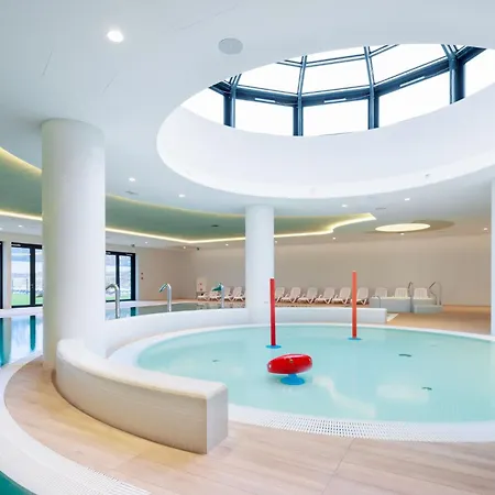 Lejlighed Baltic Amber Z Dostepem Do Basenow,strefy Saun, Jacuzzi Przez Caly Rok- Pinea Pobierowo-sannel For Rent *