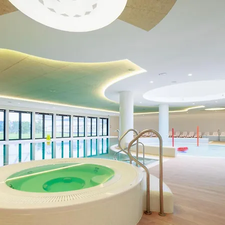 Apartment Baltic Amber Z Dostepem Do Basenow,strefy Saun, Jacuzzi Przez Caly Rok- Pinea Pobierowo-sannel For Rent *